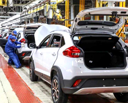 奇瑞汽车生产车间